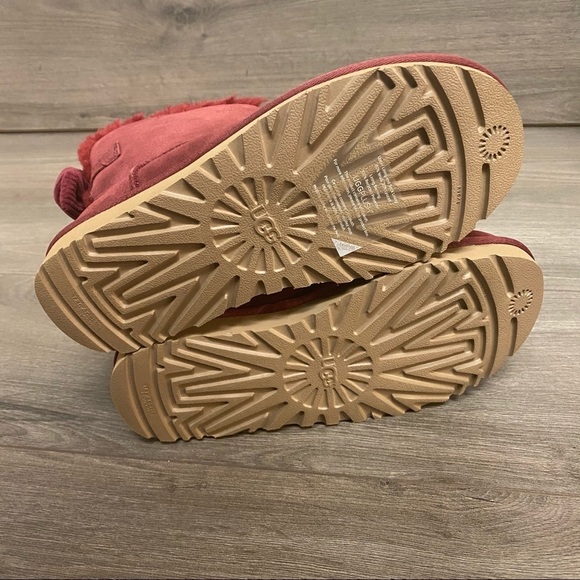 UGG | Mini Bailey Corduroy Bow Boots Kiss Red Size 6 New - Picture 6 of 11